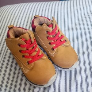 Toddler shoes
